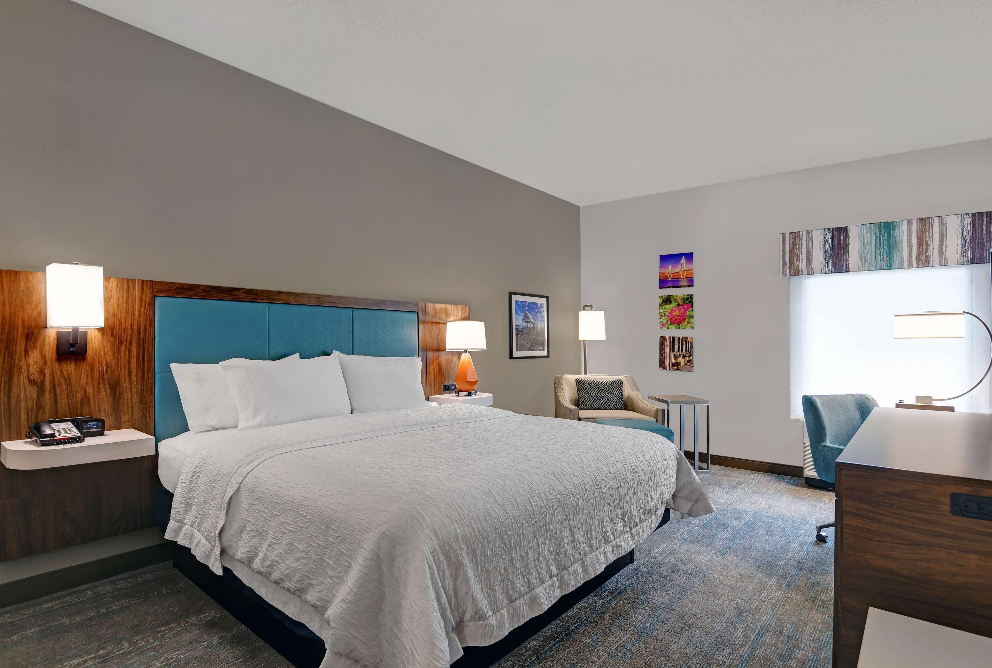 King Room King Bed Non-Smoking