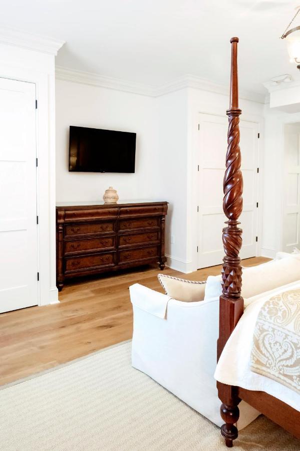 Garden Courtyard Suite