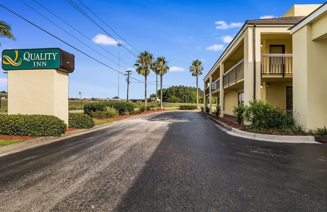 Quality Inn Coliseum-1