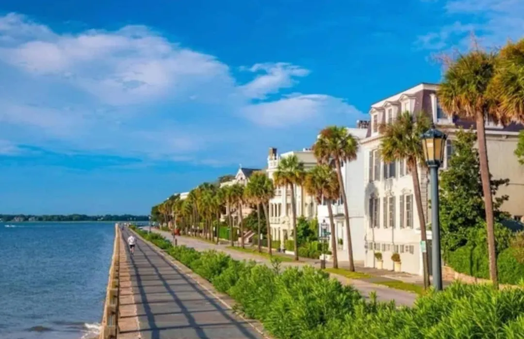 ☆Live On The Water! Lake Palmetto Palm W/ Patio - 10Min To Downtown & Beaches☆-1