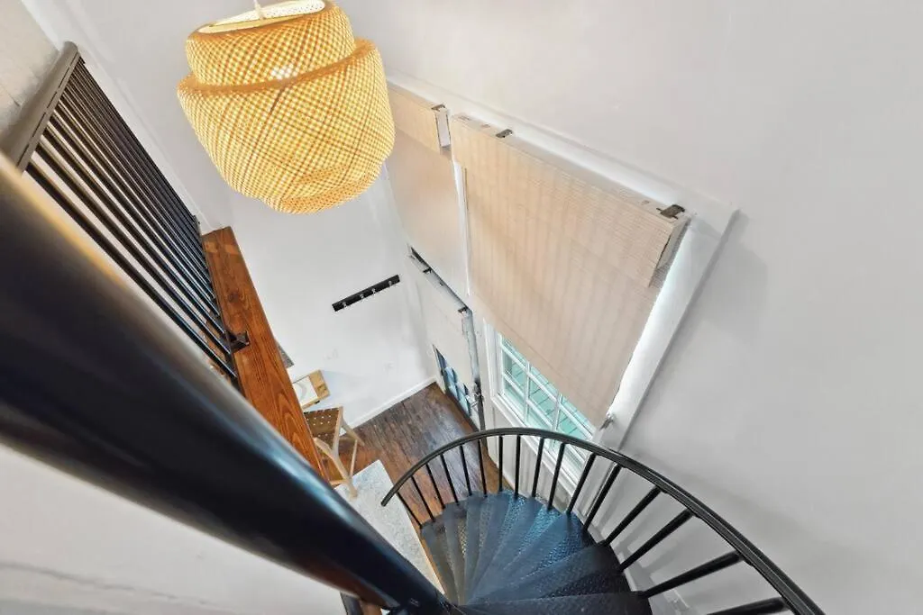 Exclusive Open Loft In Downtown Charleston-1