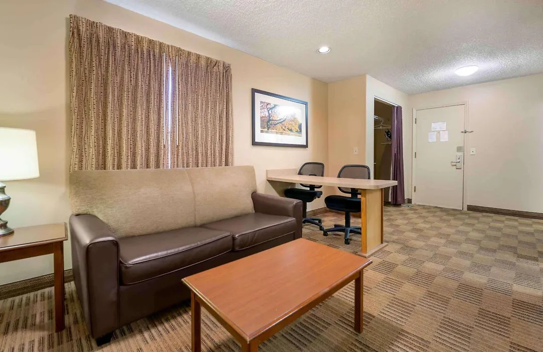 Extended Stay America Suites - Charleston - Northwoods Blvd-1