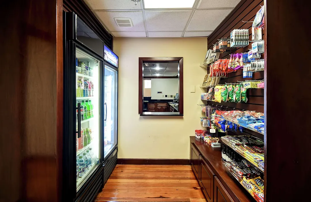 Embassy Suites Charleston - Historic District-1