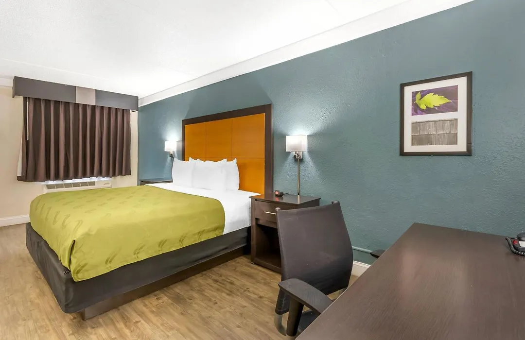Quality Inn & Suites North Charleston - Ashley Phosphate-1