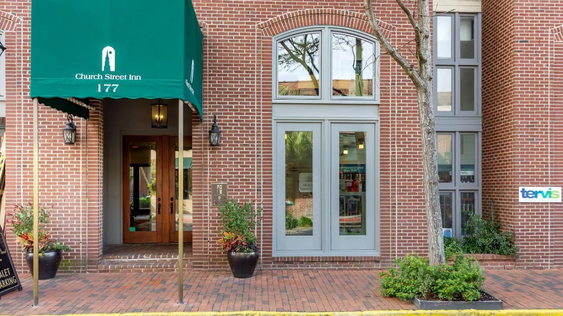 Church Street Inn Historic Charleston, Ascend Collection Hotel: What To ...