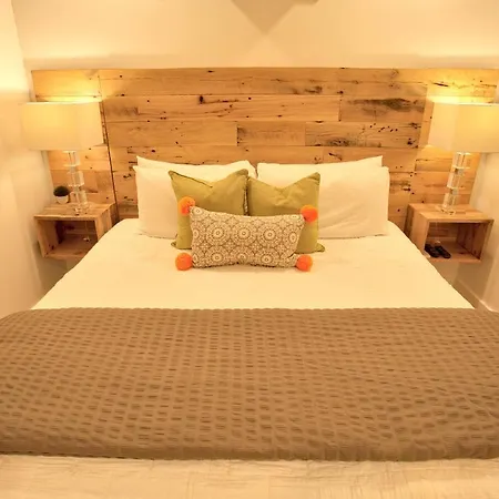 493 King Two Bedroom Suites-3