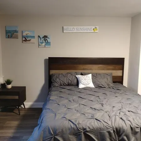 A Sweet Modern Apt Studio In Charleston Sc-2