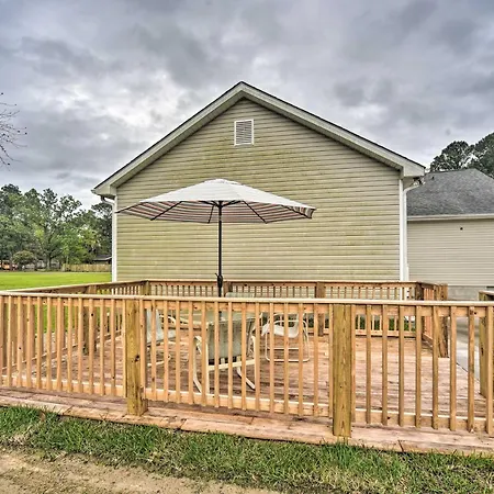 Charming Mount Pleasant Home 7 Miles To Beach!-3
