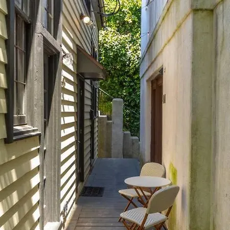 Exclusive Open Loft In Downtown Charleston-2