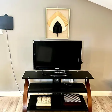 Loft Guest Suite 1 Bedroom-3