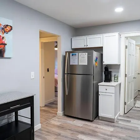 Madrona'S Cottage B- Fully Fenced And Pet Friendly-2