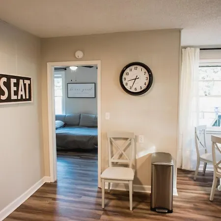 Central Location, Pet Friendly Fenced Backyard!-2