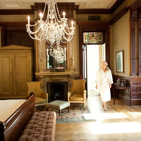 Wentworth Mansion-3