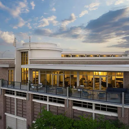 Hilton Garden Inn Charleston Waterfront/Downtown-3