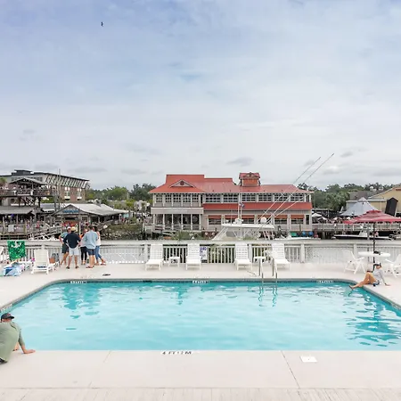 Shem Creek Inn-2