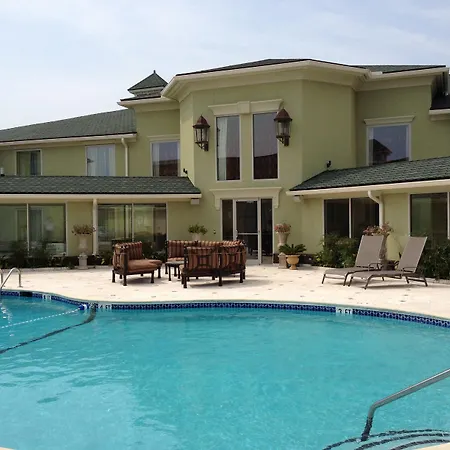 Town & Country Inn And Suites-3