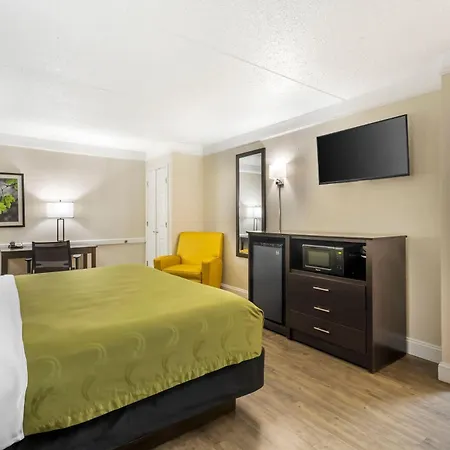 Quality Inn & Suites North Charleston - Ashley Phosphate-3