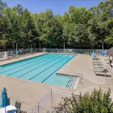 Country Haven - Hot Tub & Pool! Game Room, King Beds, Mins 2 Dwtn-3