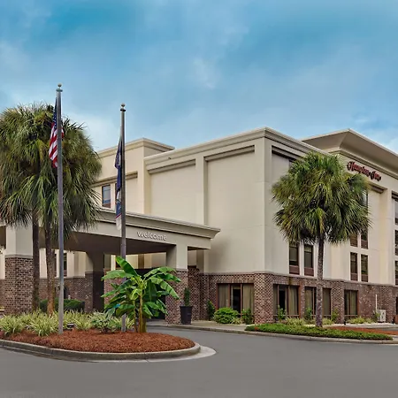 Hampton Inn Patriots Point-2